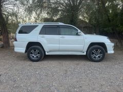 Photo of the vehicle Toyota Hilux Surf