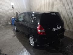 Photo of the vehicle Honda Fit