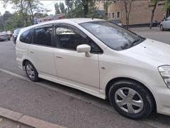 Фото авто Honda Stream