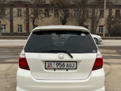 Фото авто Honda Fit