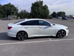 Photo of the vehicle Honda Accord