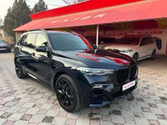 Фото авто BMW X7