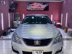 Сүрөт унаа Toyota Crown