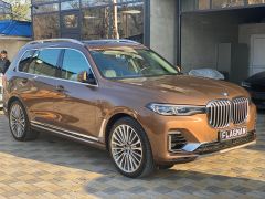 Фото авто BMW X7