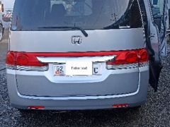 Фото авто Honda Stepwgn