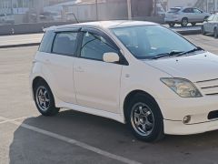 Фото авто Toyota Ist