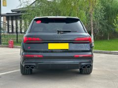 Photo of the vehicle Audi SQ7