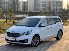 Фото авто Kia Carnival