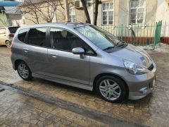 Фото авто Honda Jazz