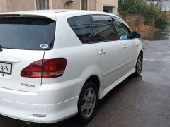 Фото авто Toyota Ipsum