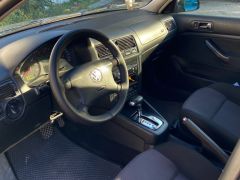 Фото авто Volkswagen Golf