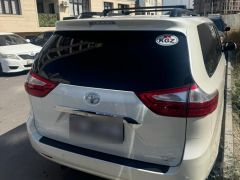 Сүрөт унаа Toyota Sienna