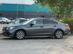 Photo of the vehicle Subaru Legacy