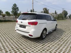 Сүрөт унаа Kia Carnival