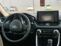 Фото авто Toyota RAV4