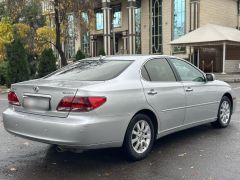 Photo of the vehicle Lexus ES