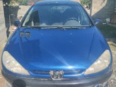 Photo of the vehicle Peugeot 206