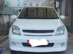 Сүрөт унаа Toyota Ist