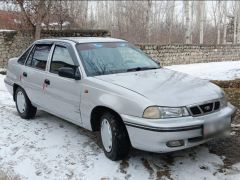 Сүрөт унаа Daewoo Nexia