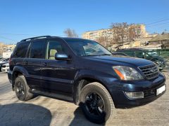 Photo of the vehicle Lexus GX