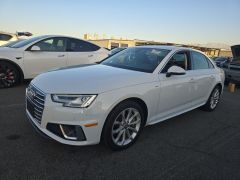 Photo of the vehicle Audi A4