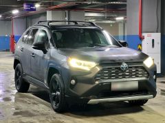 Сүрөт унаа Toyota RAV4