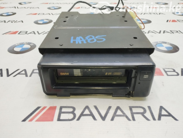 Запчасти и расходники - CD-changer на 6-дисков, E34, 82111467700, 88881600284