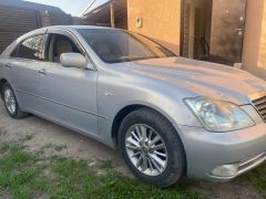 Сүрөт унаа Toyota Crown