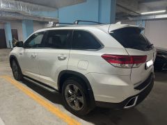 Сүрөт унаа Toyota Highlander