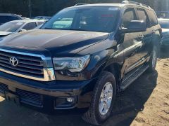 Сүрөт унаа Toyota Sequoia