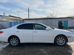 Photo of the vehicle Lexus ES