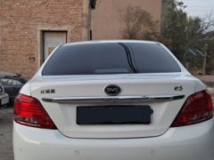 Сүрөт унаа BYD E5