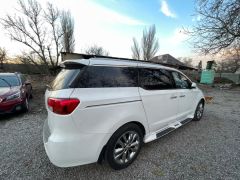 Фото авто Kia Carnival