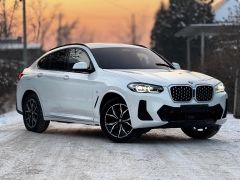 Photo of the vehicle BMW X4