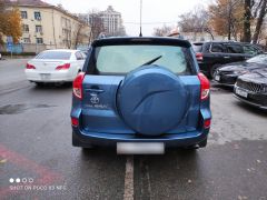 Сүрөт унаа Toyota RAV4