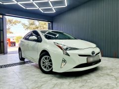 Фото авто Toyota Prius