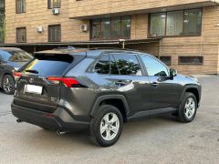 Сүрөт унаа Toyota RAV4