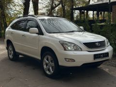 Photo of the vehicle Lexus RX