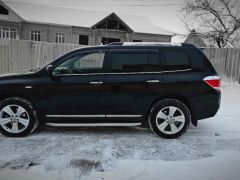 Сүрөт унаа Toyota Highlander