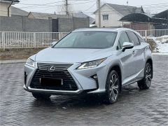 Photo of the vehicle Lexus RX