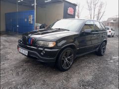 Photo of the vehicle BMW X5