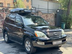 Photo of the vehicle Lexus GX