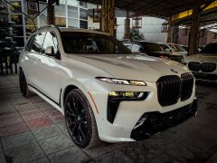 Фото авто BMW X7