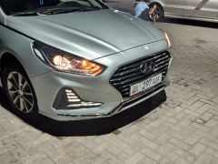 Photo of the vehicle Hyundai Sonata