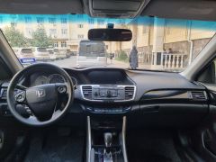 Сүрөт унаа Honda Accord