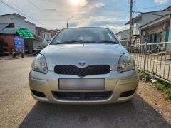 Сүрөт унаа Toyota Vitz