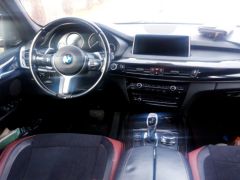 Photo of the vehicle BMW X5