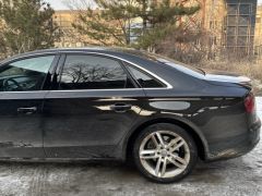 Сүрөт унаа Audi A8