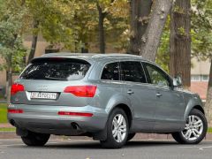 Сүрөт унаа Audi Q7