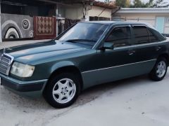 Фото авто Mercedes-Benz W124